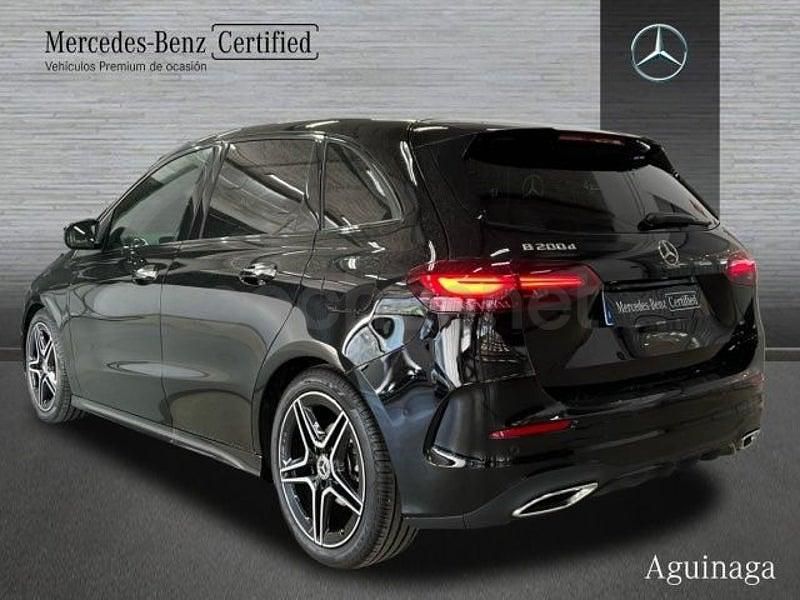 Nuevo Mercedes B200 150 CV (110 kW) 2025 Negro Monovolumen