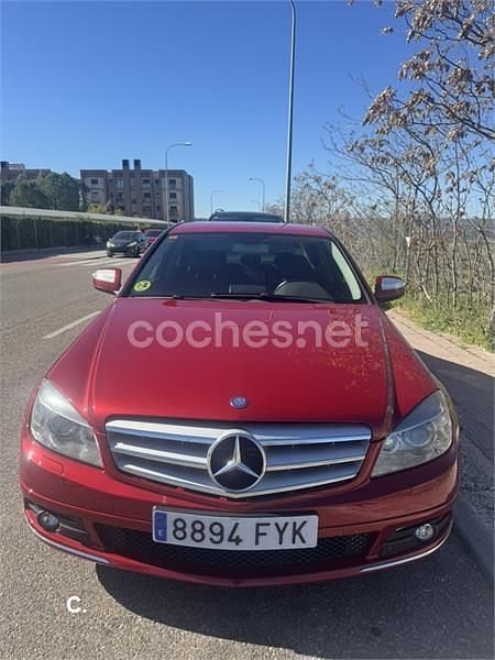 Usado Mercedes C320 Avantgarde 224 HP (164 kW) 2007 Vermelho Sedan