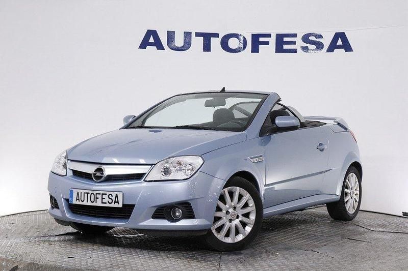 Azul cielo Usado 2005 Opel Tigra Sport Descapotable | 5950 € (Precio justo) - Imagen 1/4