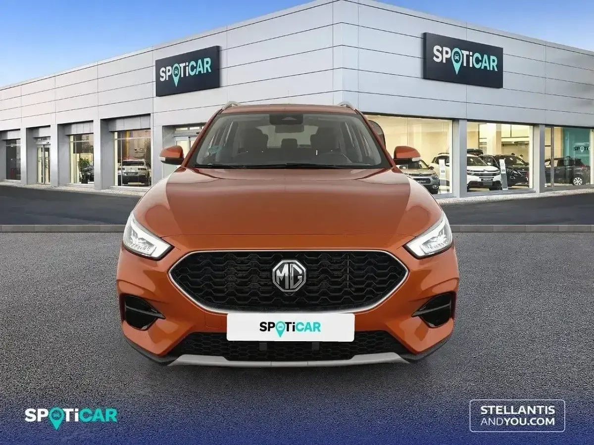Usado MG ZS Comfort 106 CV (77 kW) 2025 Naranja SUV
