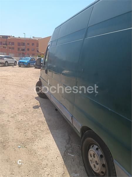 Usado Peugeot Boxer 86 CV (63 kW) 2002 Verde Van