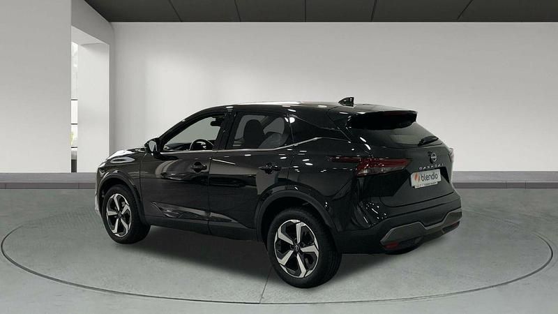 Usado Nissan Qashqai N-Connecta 140 CV (102 kW) 2024 Negro SUV