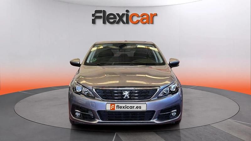 Usado Peugeot 308 Active 131 CV (96 kW) 2020 Gris Berlina