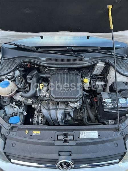 Usado VW Polo 75 CV (55 kW) 2017 Blanco Berlina