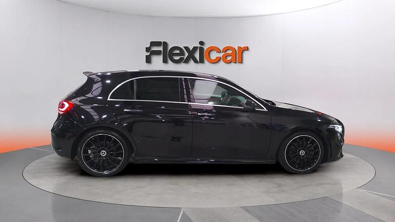 Usado Mercedes A200 163 CV (119 kW) 2021 Negro Berlina