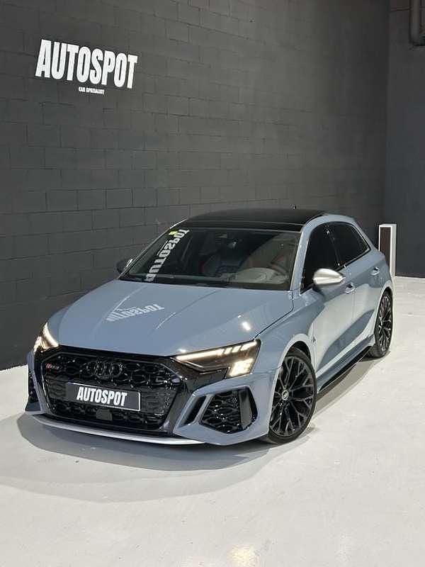 Gris Usado 2022 Audi RS3 Sportback Utilitario | 57.999 € (Buen precio) - Imagen 1/4