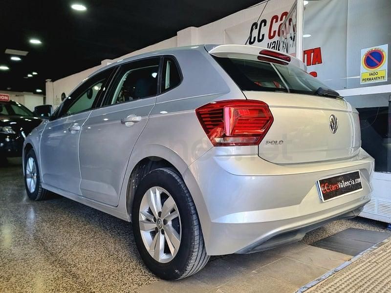Usado VW Polo Sportline 95 CV (69 kW) 2019 Gris / plata Utilitario