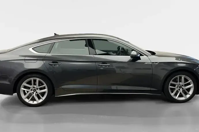Usado Audi A5 Sportback S-Line 204 CV (150 kW) 2022 Gris / plata Utilitario
