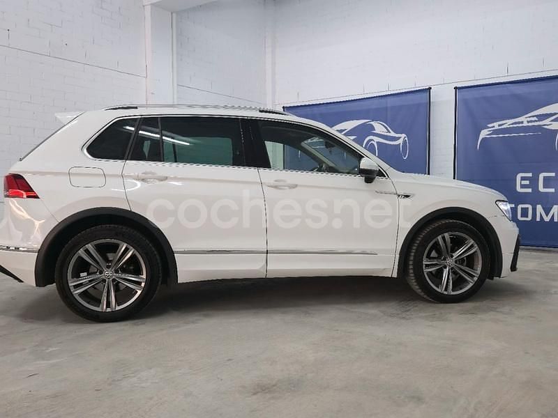 Usado VW Tiguan R-line 150 HP (110 kW) 2020 Branco SUV