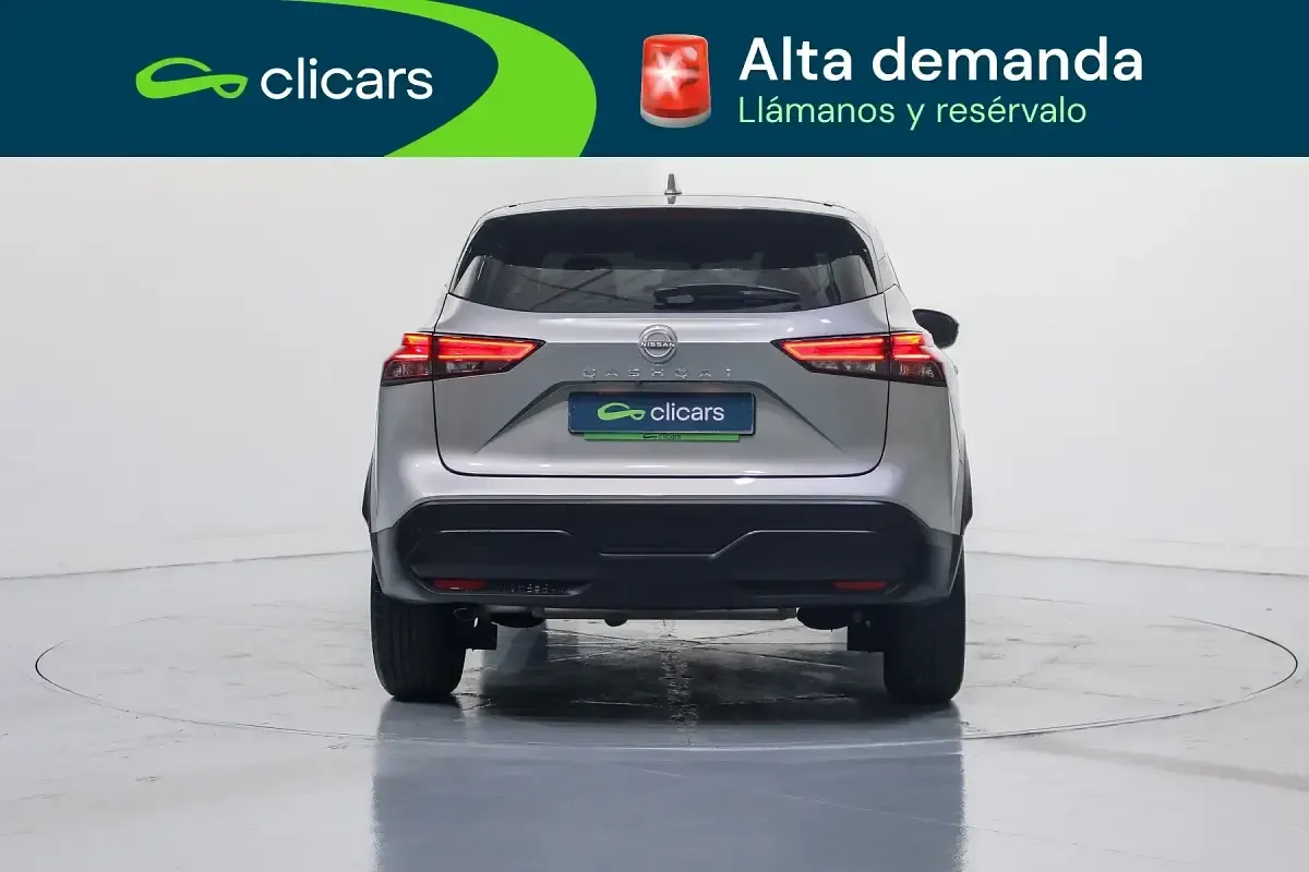 Usado Nissan Qashqai Acenta 140 CV (102 kW) 2023 Gris SUV