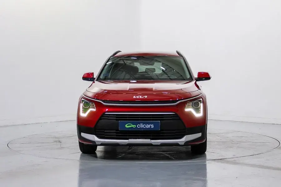 Usado Kia Niro 183 CV (134 kW) 2023 Rojo SUV