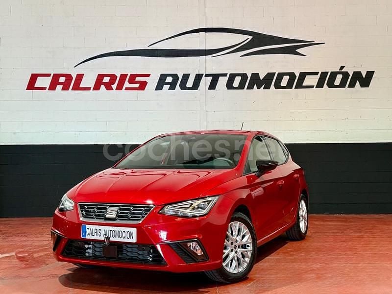 Rojo Nuevo 2025 Seat Ibiza FR Berlina | 16.490 € (Buen precio) - Imagen 1/4