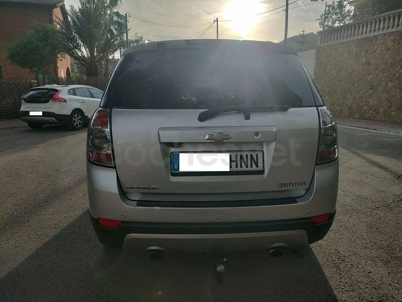 Usado Chevrolet Captiva LTZ 184 CV (135 kW) 2013 Gris / plata SUV