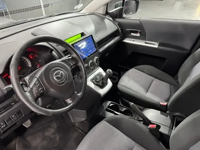 Usado Mazda 5 Sportive 143 CV (105 kW) 2006 Negro Monovolumen