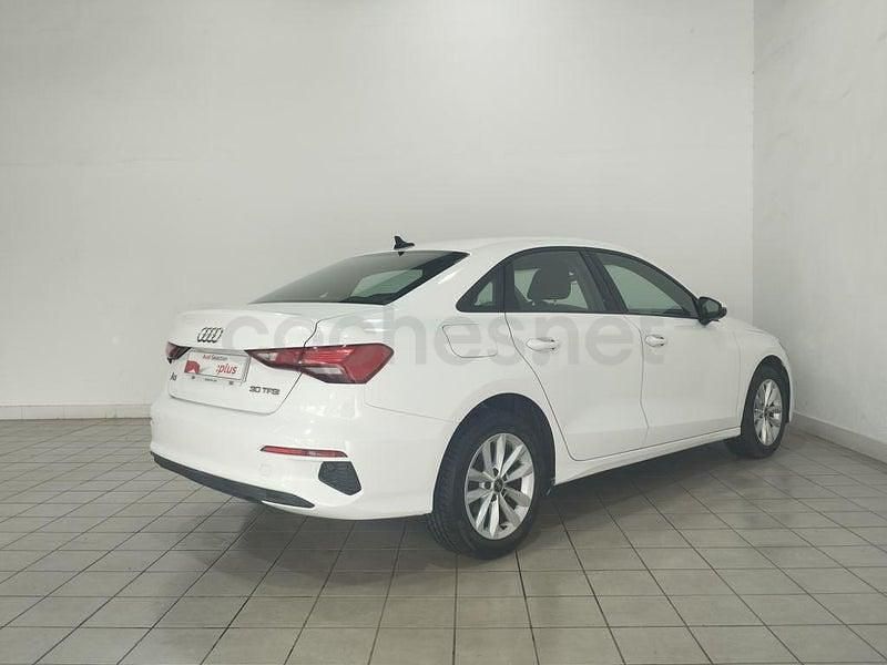 Usado Audi A3 110 CV (80 kW) 2021 Blanco Berlina