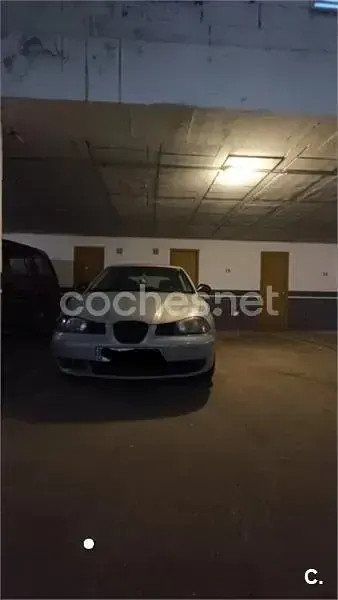 Usado Seat Ibiza Reference 100 CV (73 kW) 2005 Blanco Utilitario