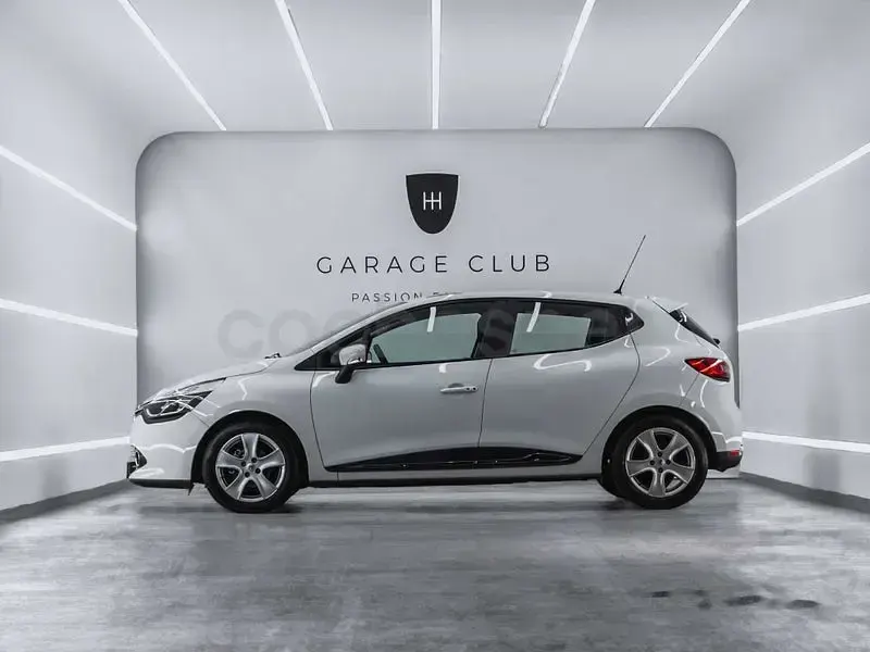 Usado Renault Clio IV Dynamique 90 CV (66 kW) 2015 Blanco Berlina