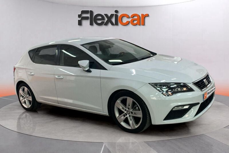Blanco Usado 2018 Seat Leon FR Berlina | 13.990 € (Buen precio) - Imagen 1/4