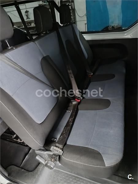 Usado Opel Vivaro 120 CV (88 kW) 2017 Blanco Monovolumen