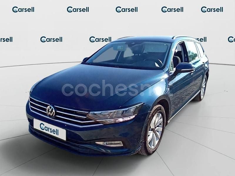 Azul Usado 2020 VW Passat Business Familiar | 18.200 € (Precio justo) - Imagen 1/4