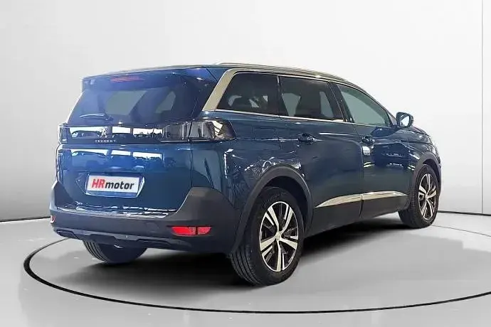 Usado Peugeot 5008 Allure 132 CV (97 kW) 2024 Azul SUV