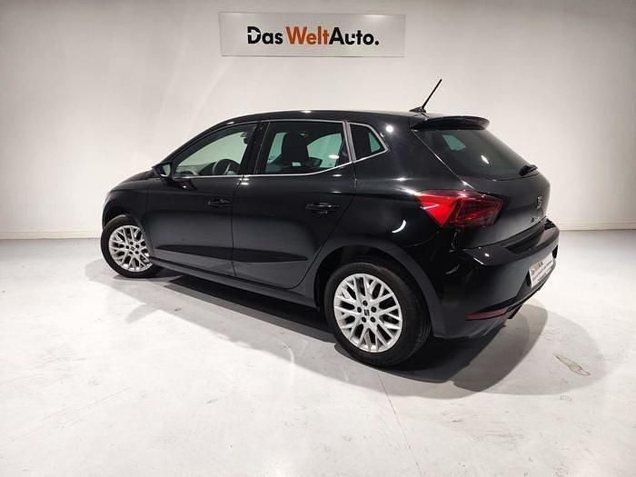 Negro Usado 2024 Seat Ibiza | 18.500 € (Precio justo) - Imagen 1/4