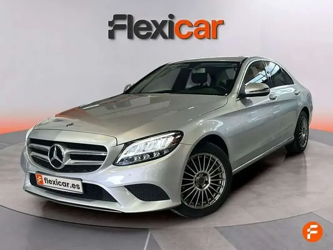 Usado Mercedes C200 136 CV (100 kW) 2018 Gris Berlina