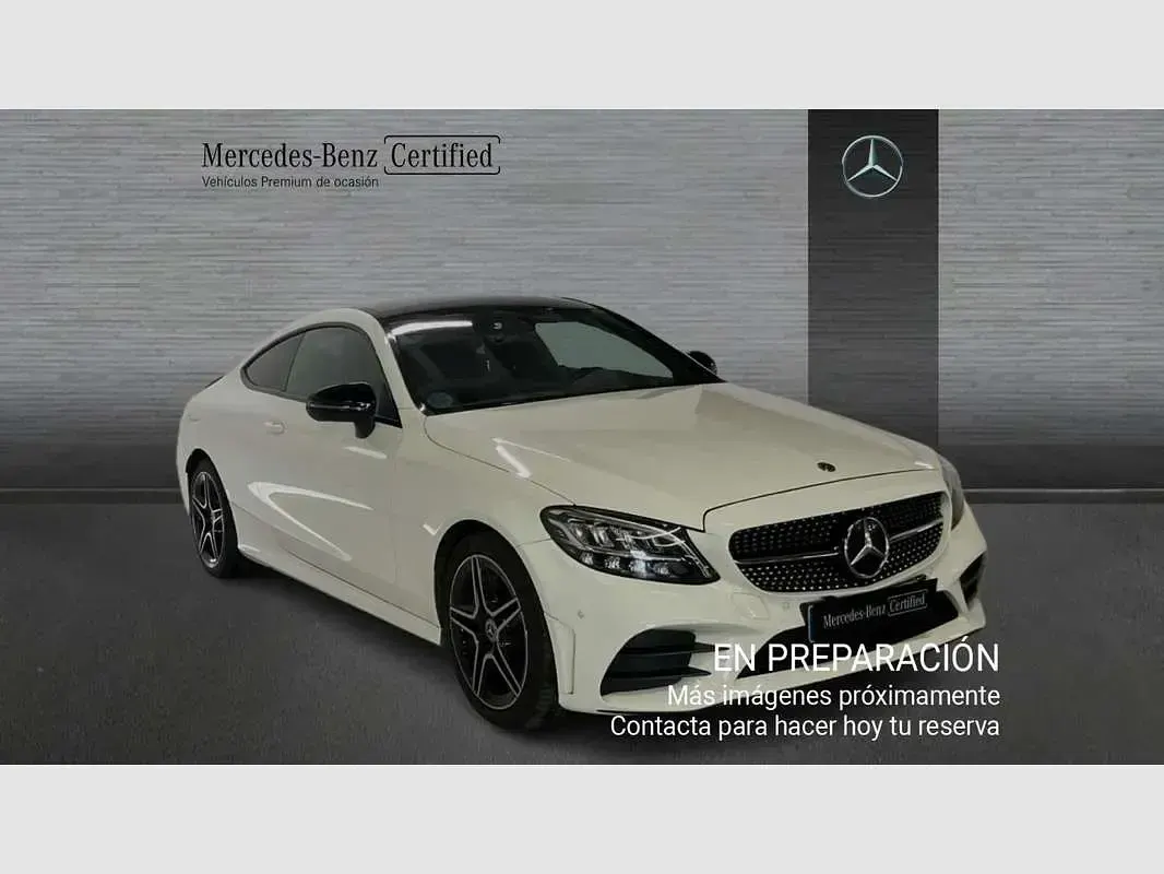 Usado Mercedes C220 194 CV (142 kW) 2020 Blanco Coupe