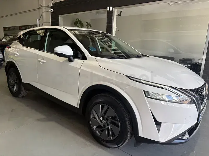 Usado Nissan Qashqai Acenta 140 CV (102 kW) 2022 Blanco SUV