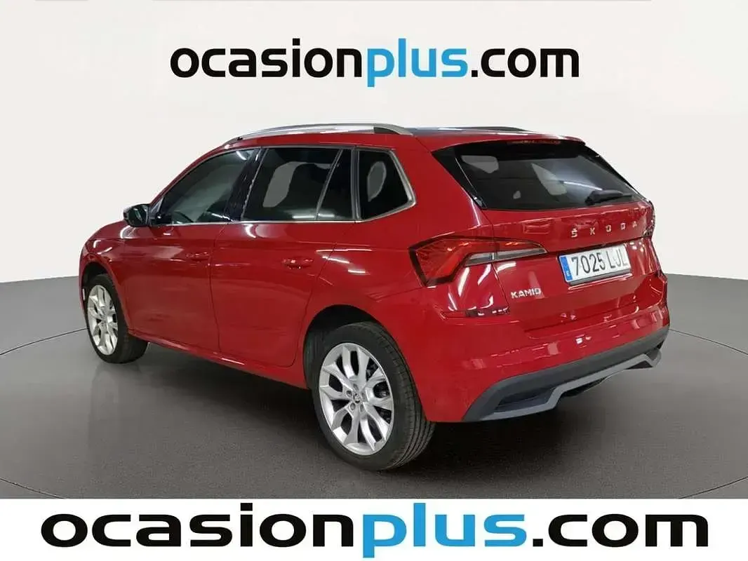 Usado Skoda Kamiq Sport 150 CV (110 kW) 2020 Rojo SUV