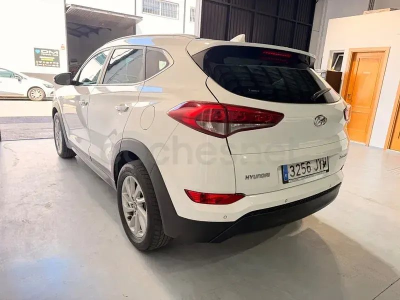 Usado Hyundai Tucson 141 CV (103 kW) 2017 Blanco SUV