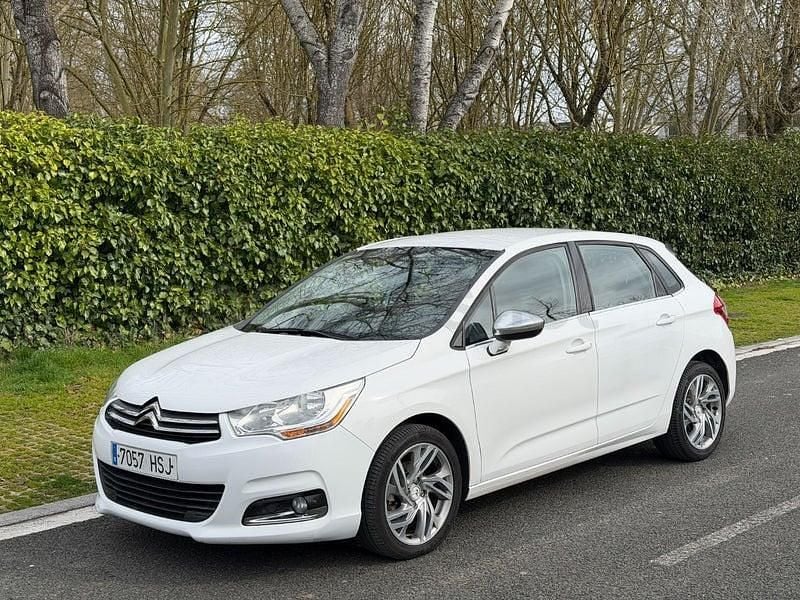 Usado Citroën C4 114 CV (83 kW) 2013 Blanco Berlina