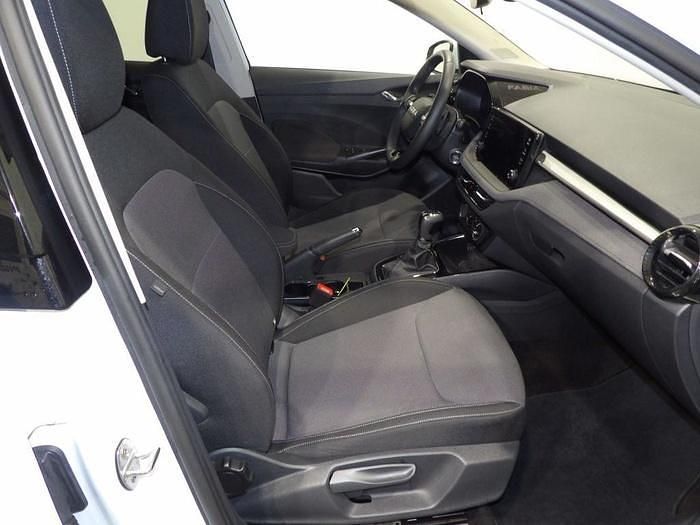 Usado Skoda Fabia Selection 115 CV (84 kW) 2025 Blanco