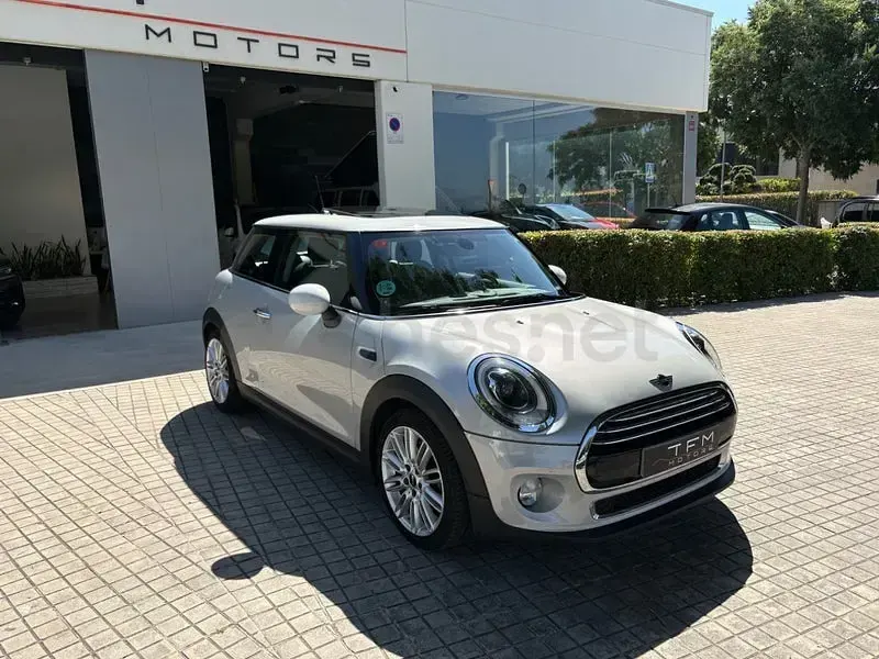 Usado Mini Cooper 136 CV (100 kW) 2018 Gris / plata Utilitario