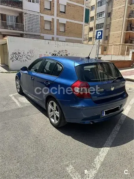 Usado BMW 120 163 CV (119 kW) 2006 Azul Utilitario