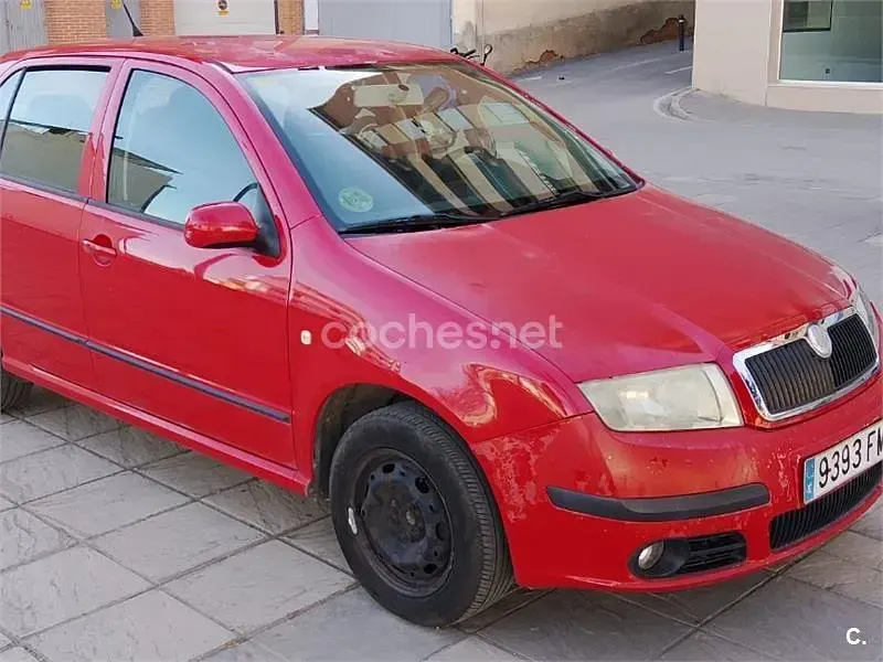 Occasion Skoda Fabia Comfort 80 PK (58 kW) 2007 Rood Sedan