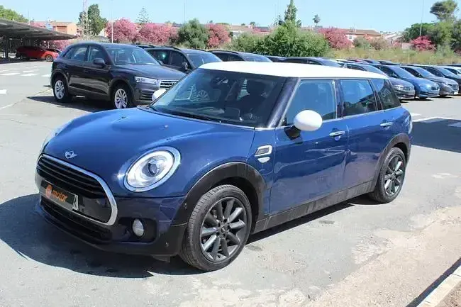 Usado Mini Cooper D 115 CV (84 kW) 2017 Azul Utilitario