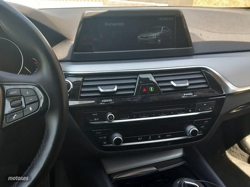 Usado BMW 520 190 CV (139 kW) 2018 Blanco Berlina