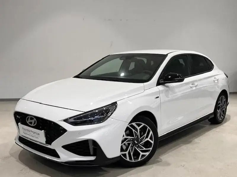 Blanco Nuevo 2025 Hyundai i30 N Line | 26.300 € (Precio justo) - Imagen 1/4