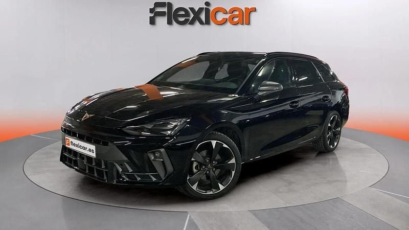 Usado Cupra Leon 150 CV (110 kW) 2024 Negro Utilitario