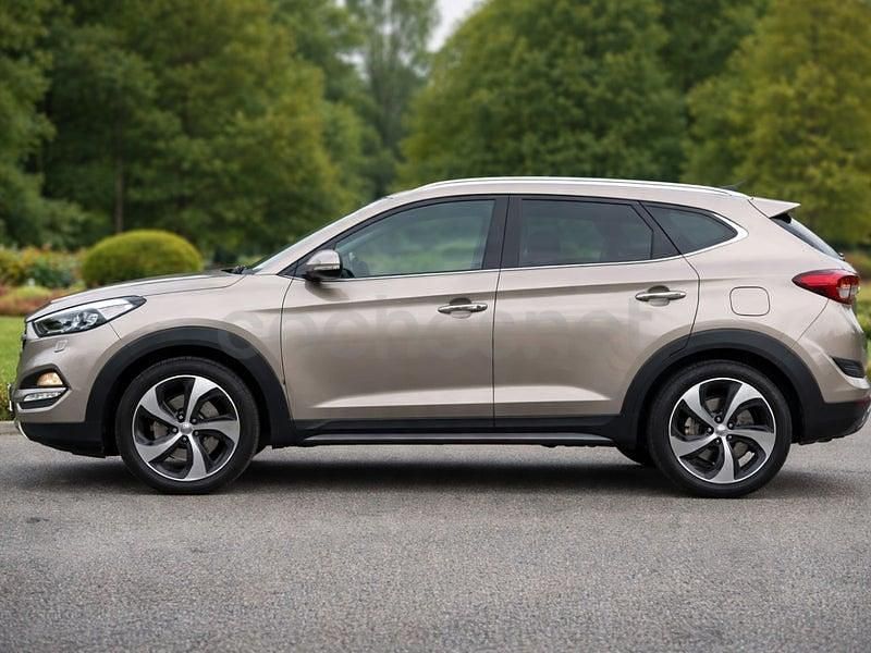 Usado Hyundai Tucson 141 CV (103 kW) 2018 Beige SUV