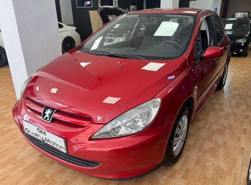 Burdeos Usado 2005 Peugeot 307 Utilitario | 3500 € (Precio justo) - Imagen 1/4