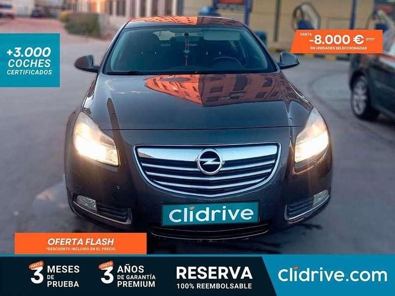 Gris Usado 2010 Opel Insignia Cosmo Familiar | 4890 € (Precio justo) - Imagen 1/3