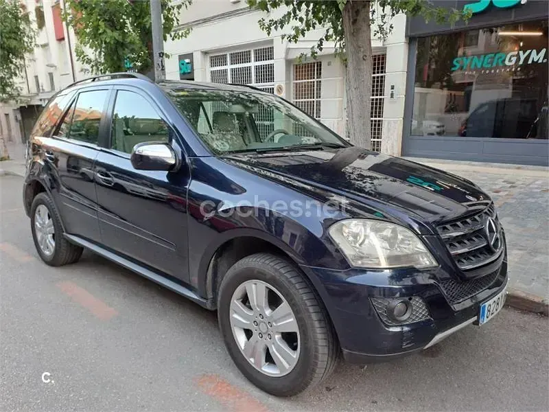 Occasion Mercedes ML320 224 PK (164 kW) 2009 Blauw SUV