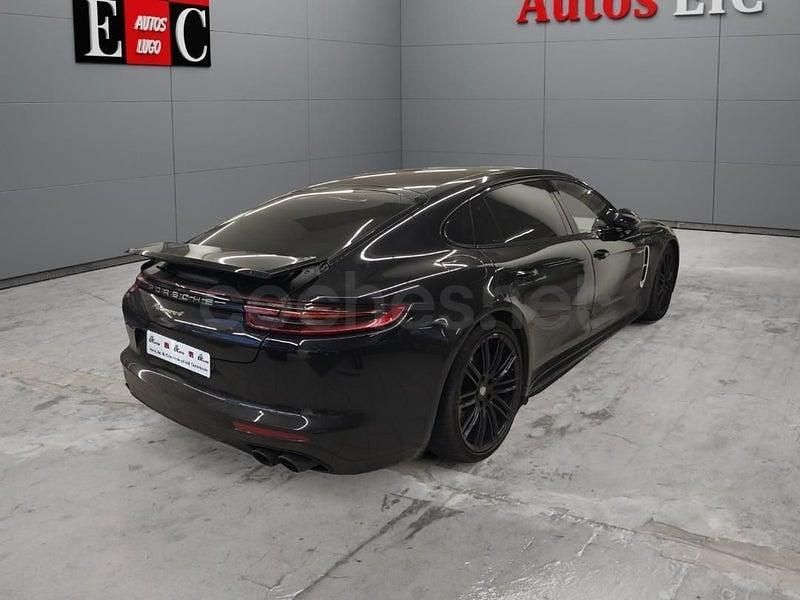 Usado Porsche Panamera 4 Executive 462 CV (339 kW) 2017 Negro Berlina