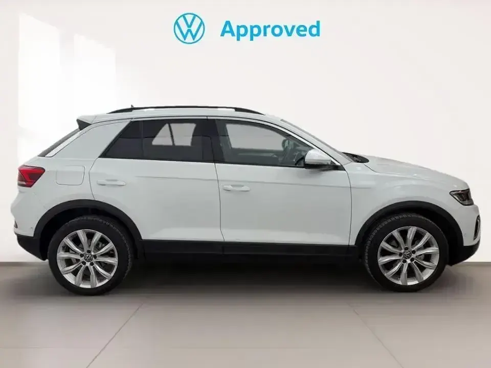 Usado VW T-Roc Life 116 CV (85 kW) 2023 Blanco SUV