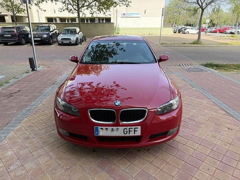 Usado BMW 320 177 CV (130 kW) 2008 Rojo Coupe