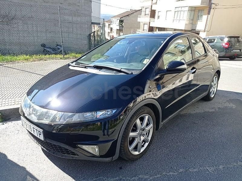 Usado Honda Civic Executive 140 CV (102 kW) 2007 Negro Berlina