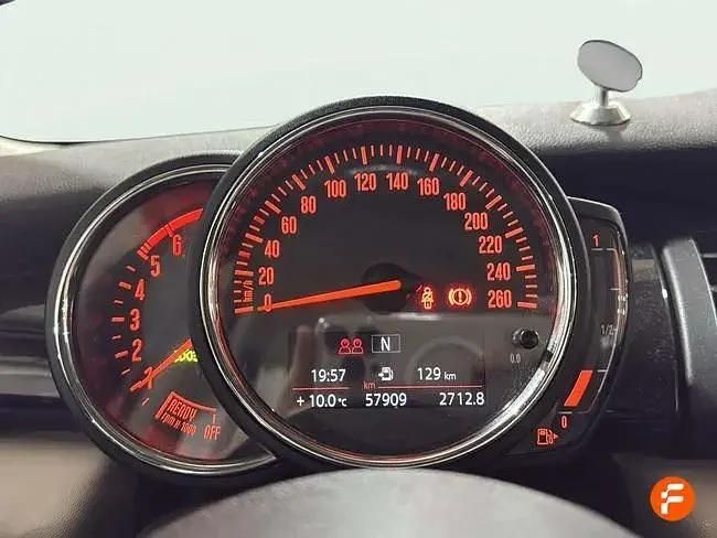 Usado Mini One D 95 CV (69 kW) 2019 Naranja Utilitario