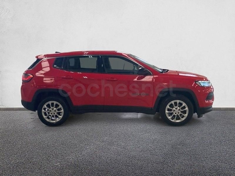Usado Jeep Compass Longitude 130 CV (95 kW) 2022 Rojo SUV